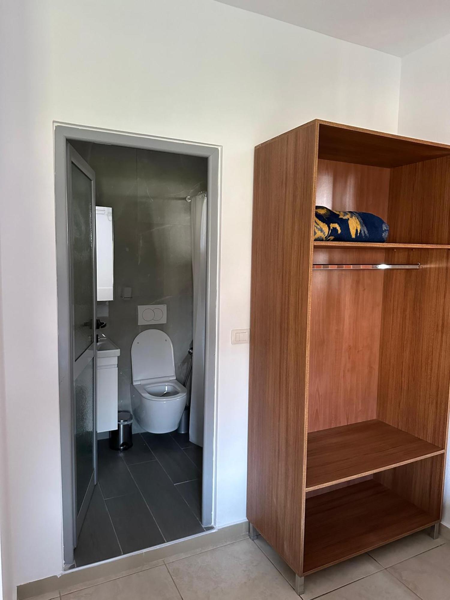 River Bridge Private Room Gjirokaster Luaran gambar